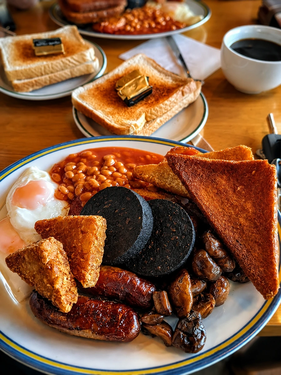 Toast, coffee and a cooked breakfast at Branston Café